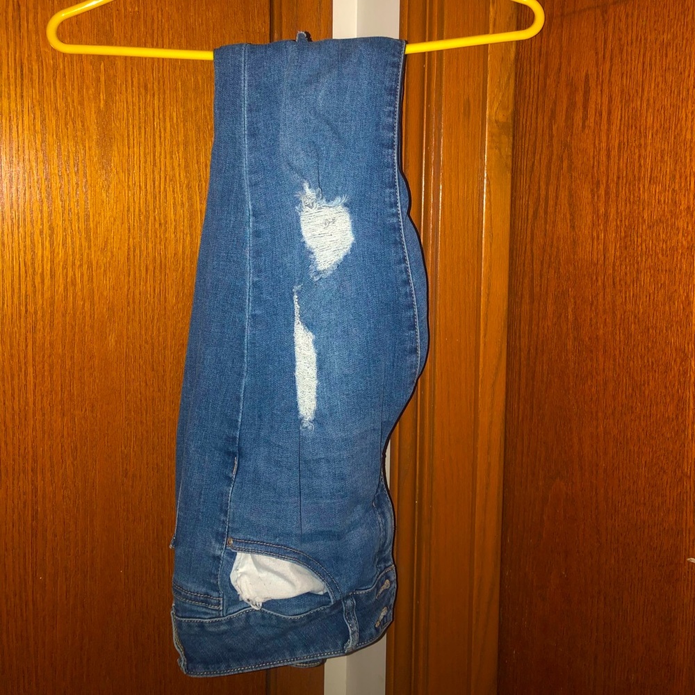 Charlotte Russe destructed jeans Refuge size 6